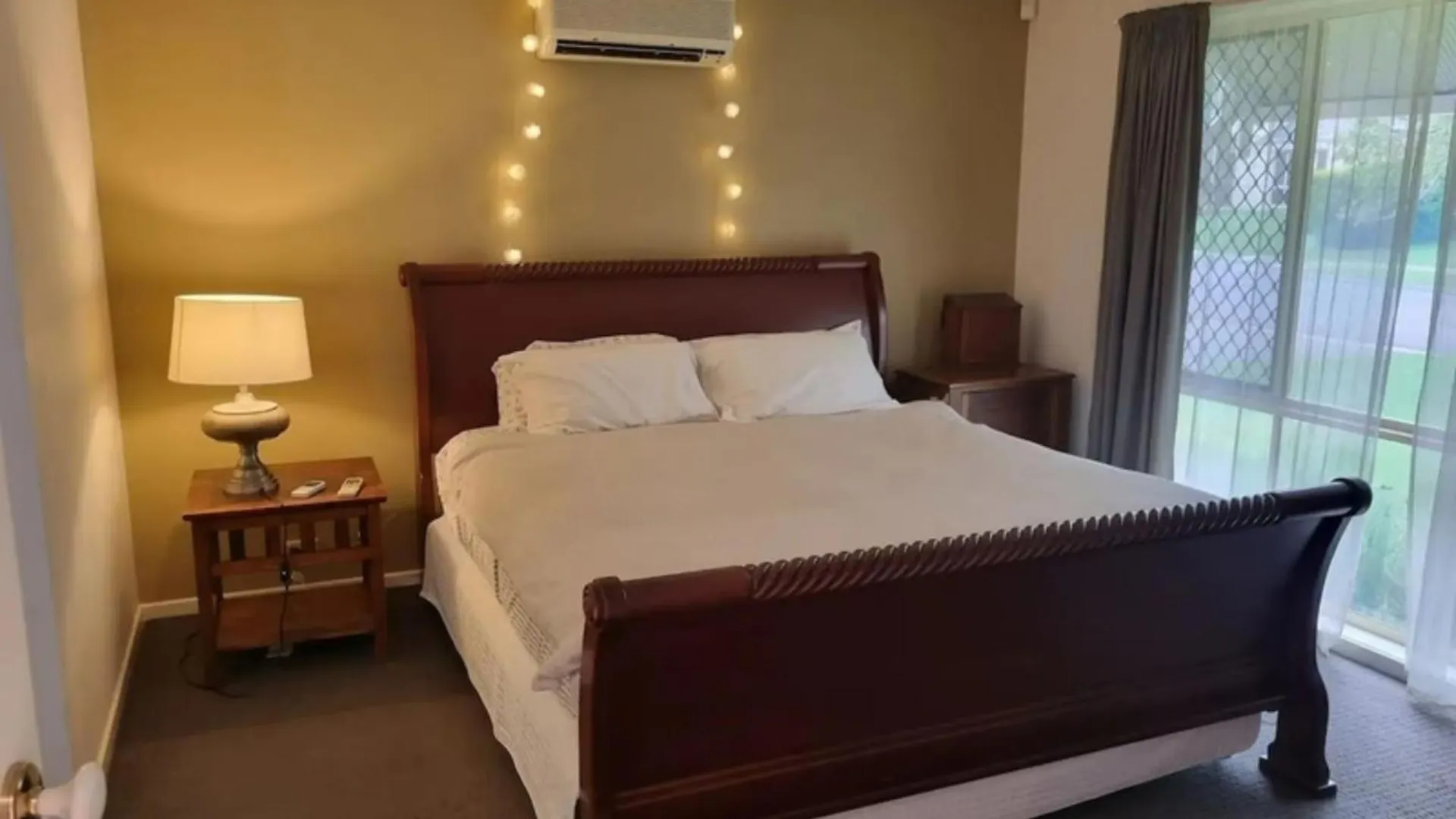 Holiday home Serene Warner Retreat With Private Pool Garden Lawnton