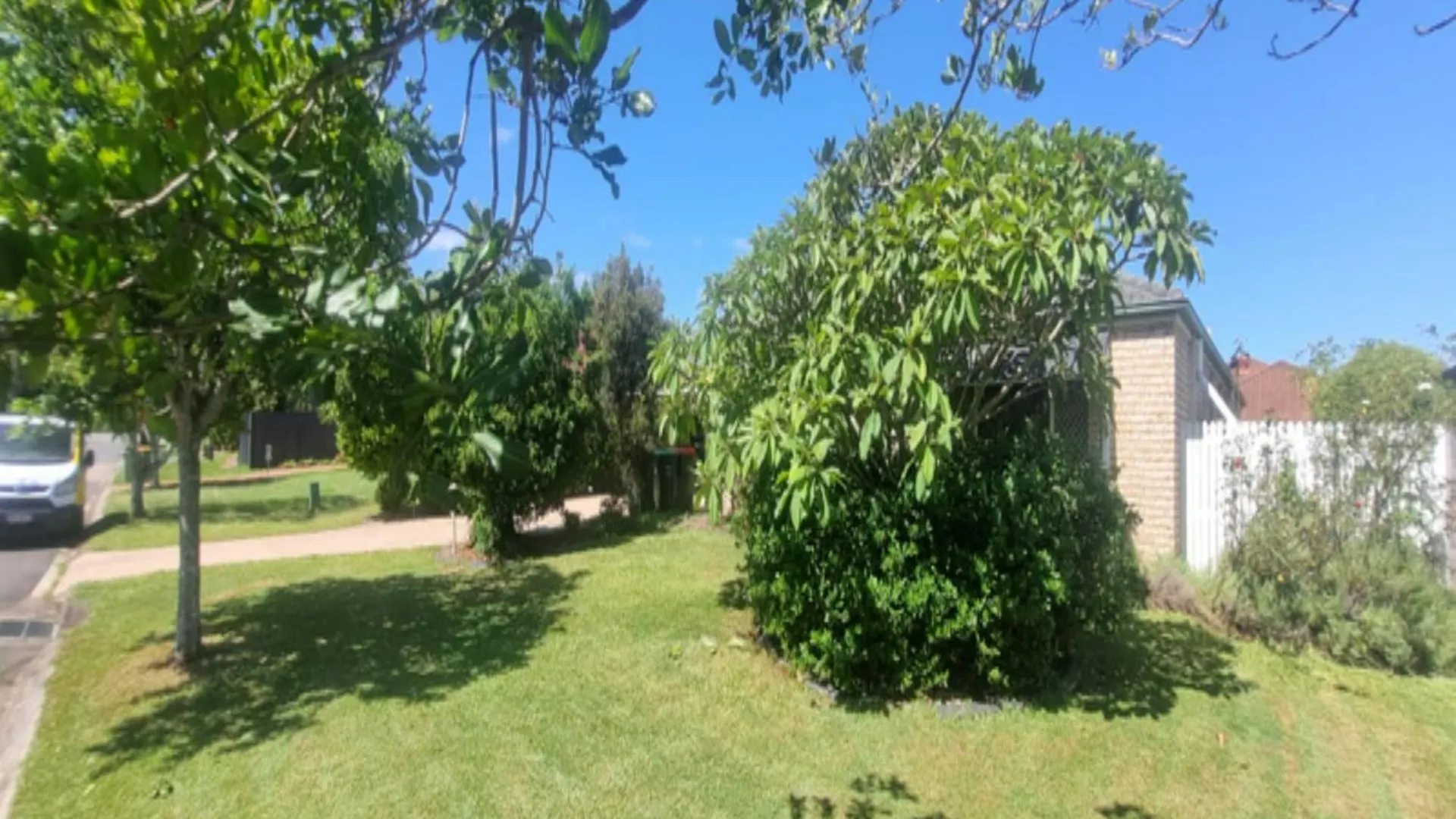 Serene Warner Retreat With Private Pool Garden Lawnton Holiday home