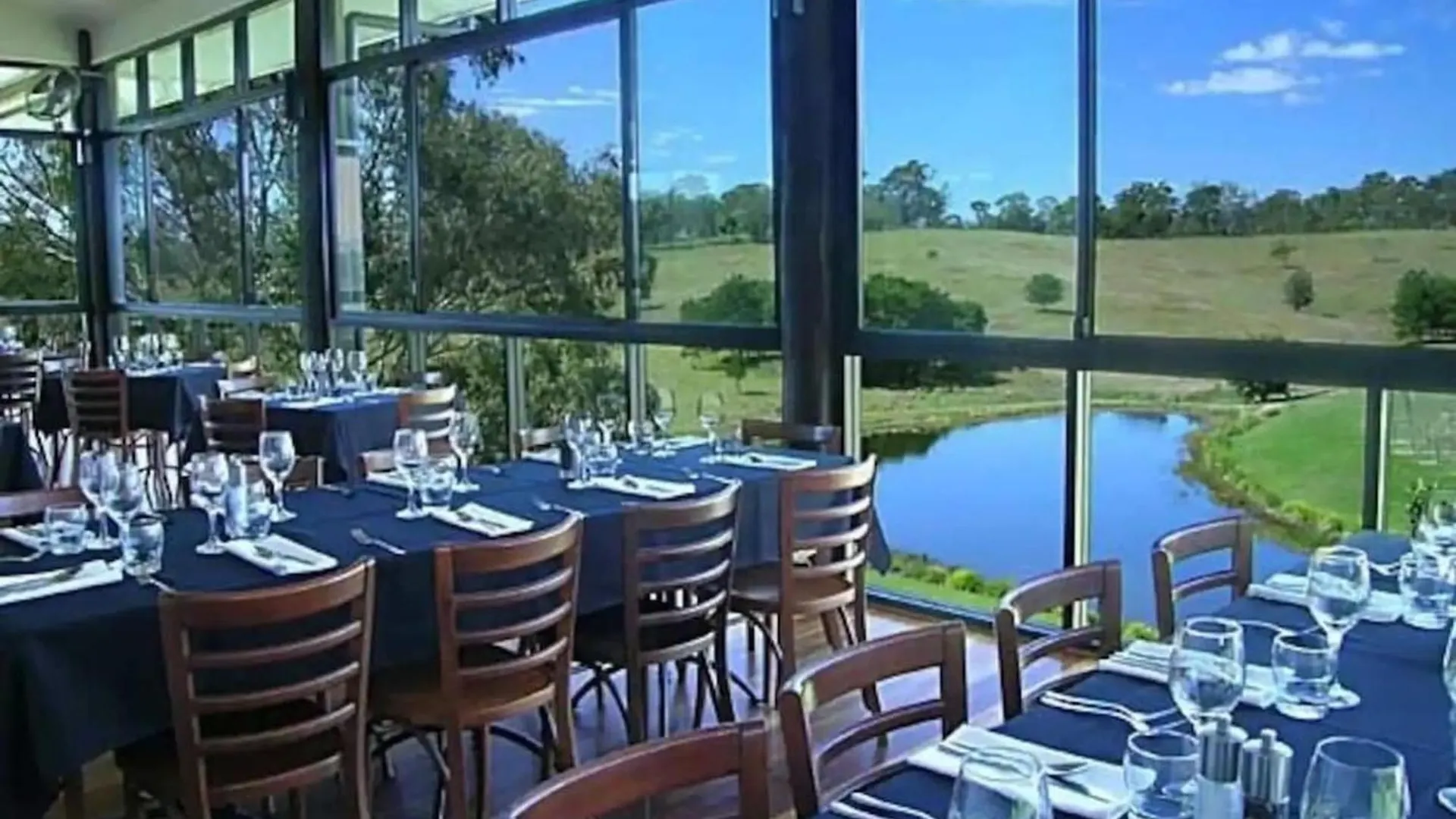 Serene Warner Retreat With Private Pool Garden Lawnton Holiday home